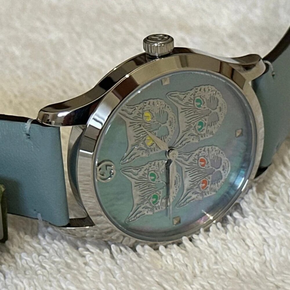 GUCCI LIMITED EDITION VERY RARE, Feline Heads, Mother-of-Pearl Dial Ladies Watch - Picture 7 of 9